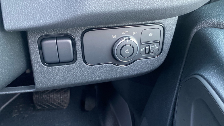 Mercedes-Benz Sprinter 315Cdi L2 Diesel Rwd 3.5t H2 Pro Van 9G-Tronic